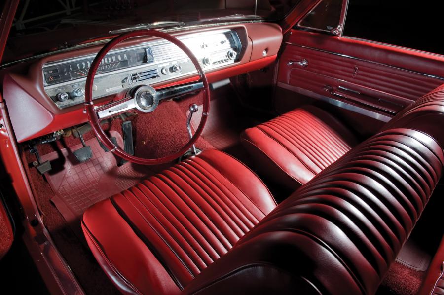  Oldsmobile Cutlass 442 Convertible 1965 года  (фото 7 из 11)